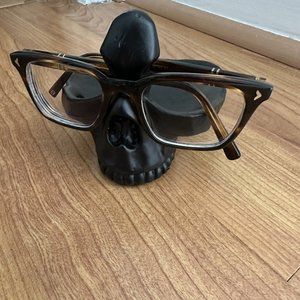 Skull Glasses Holder and Organizer Black Gothic Halloween Skull Statue